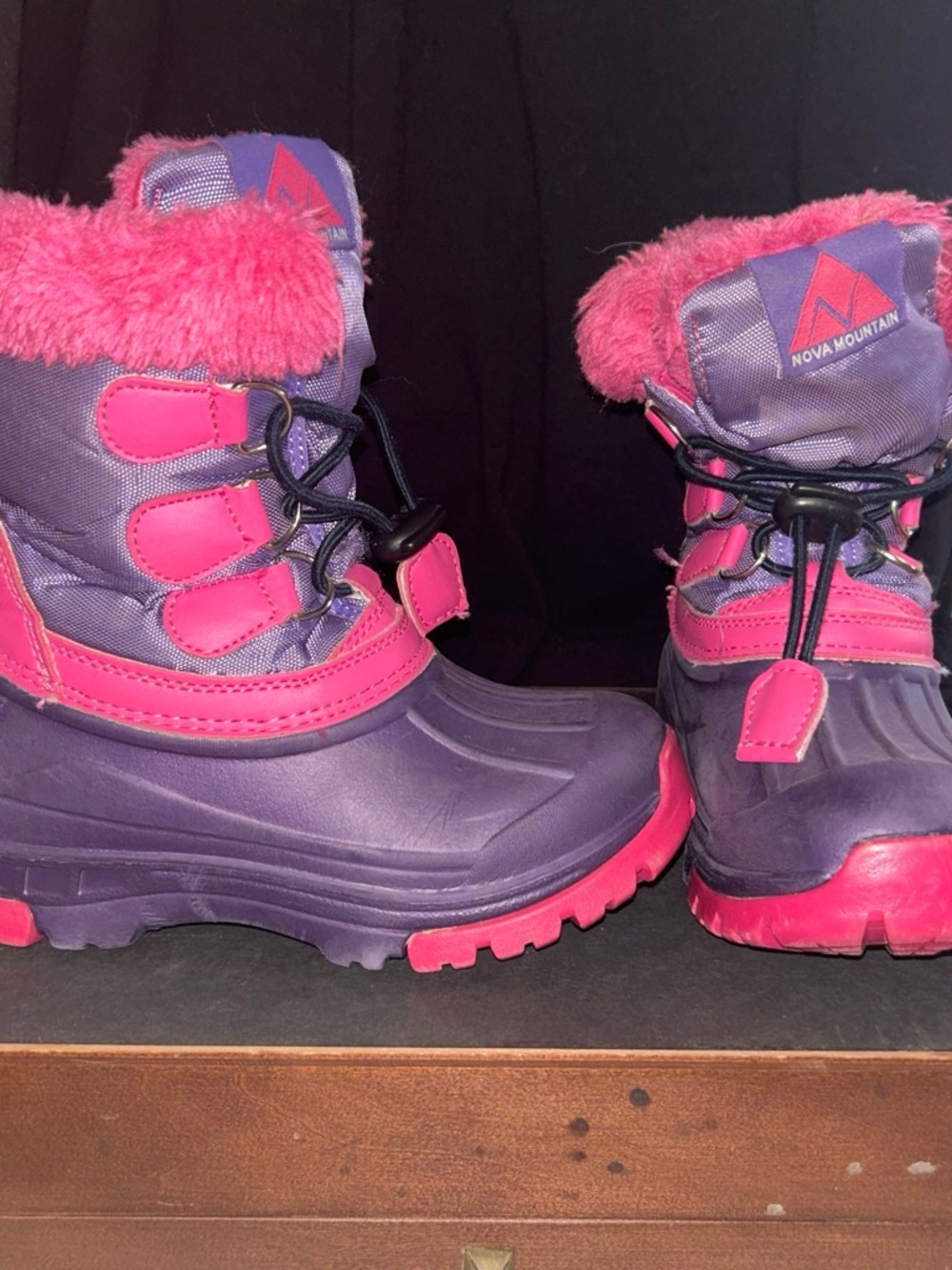 Nova Mountain Size 10-10.5 Purple and Pink Kids Snow Boots